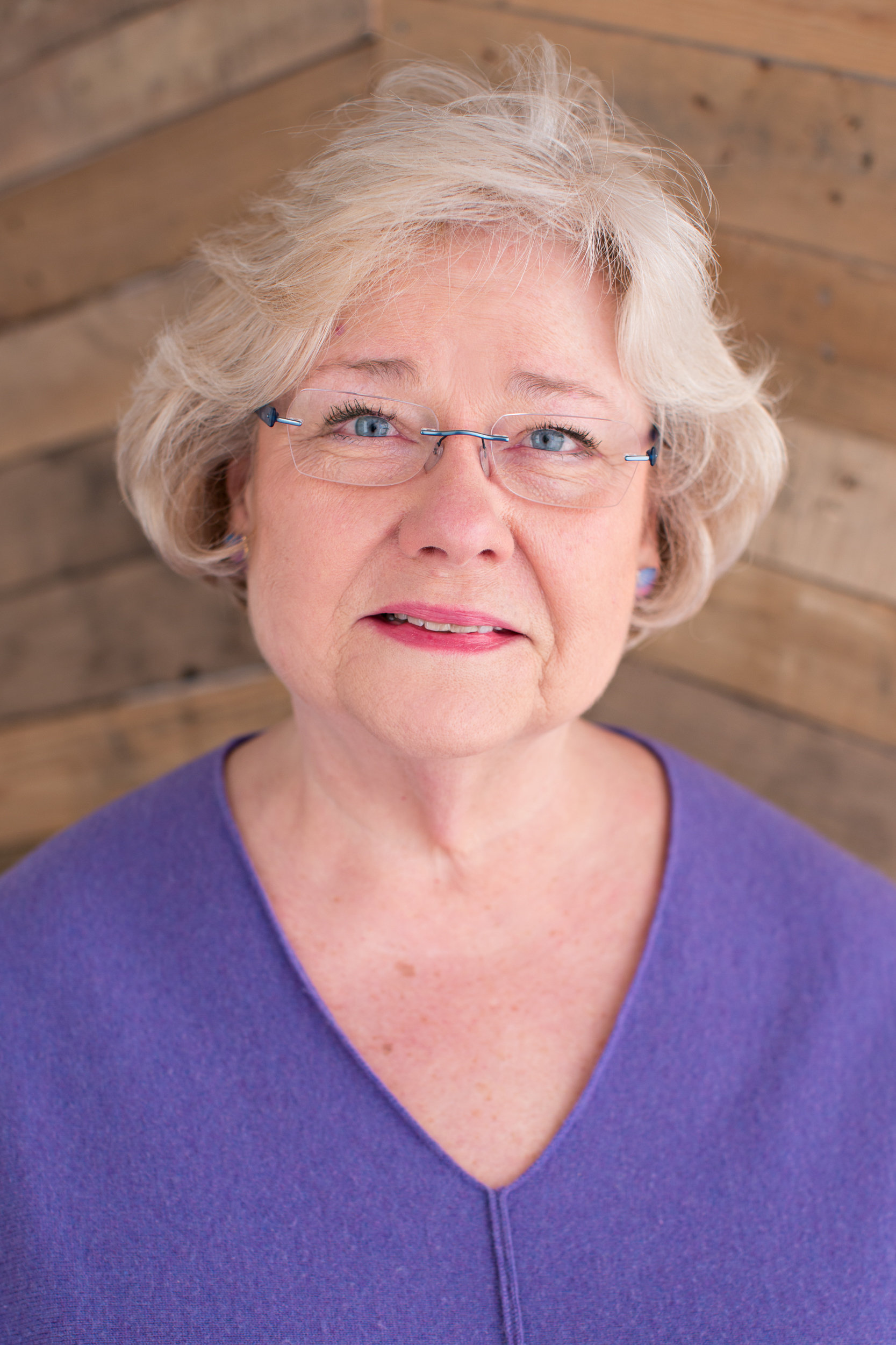 View More: http://meringuestudio.pass.us/gw-midwifery-headshots Janie Sandberg Profile Pic